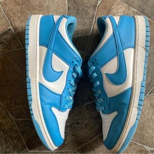 Dunk Low “UNC”